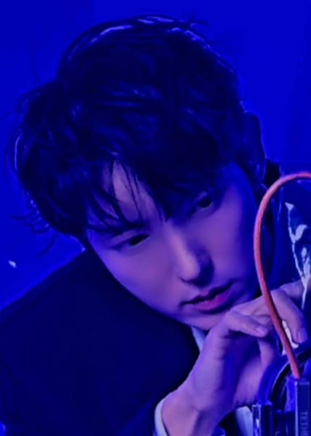 Behind-the-scenes cut of Lee Joongi