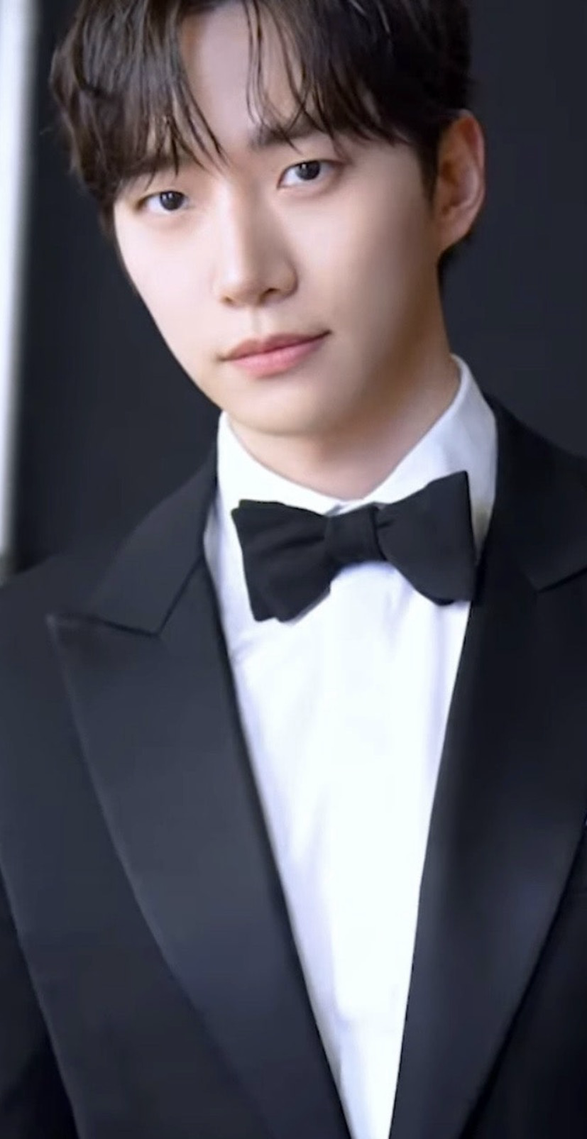 Lee Junho background image recommended by Choeaedol Celeb fandom