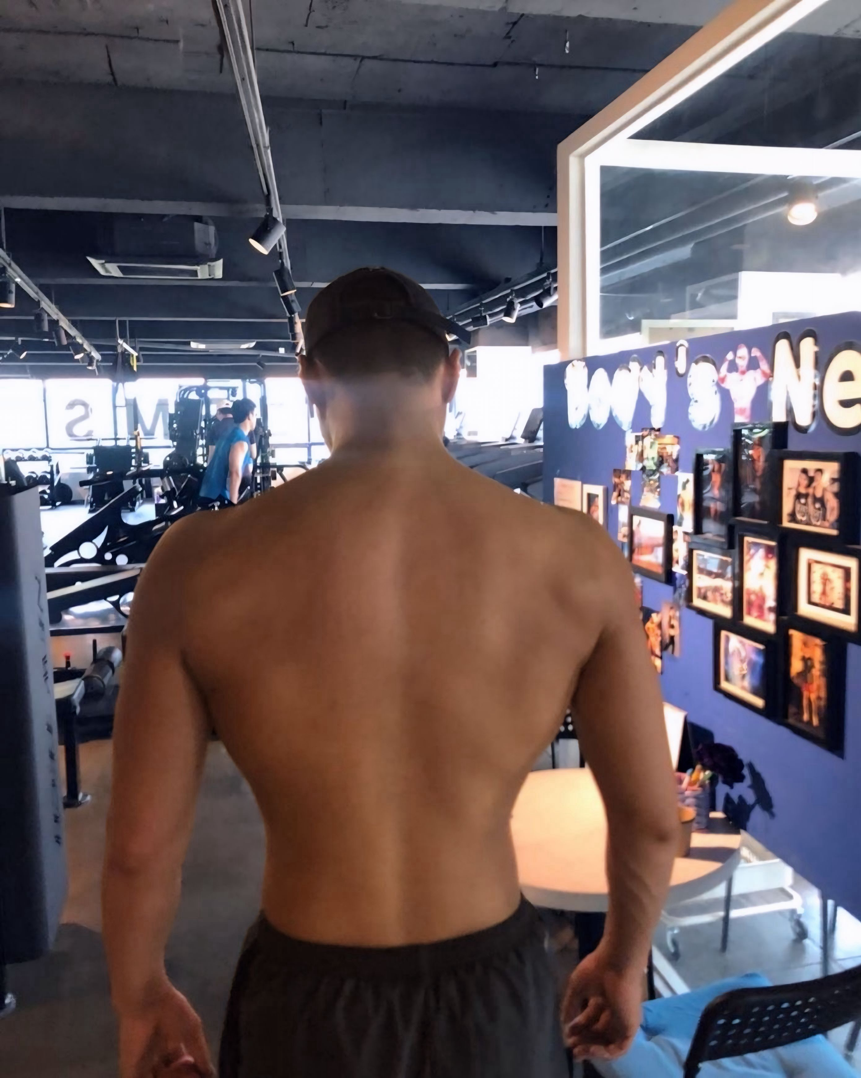 Recent activity shot of Lee Hongnae