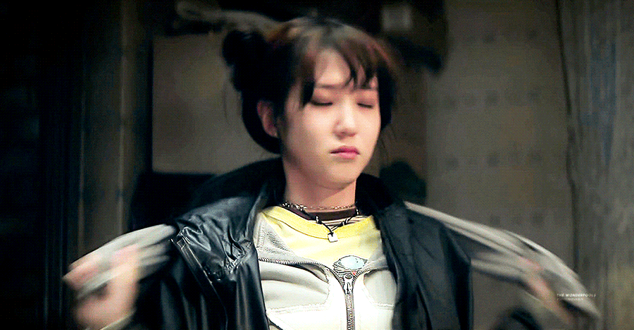Behind-the-scenes cut of Park Eunbin