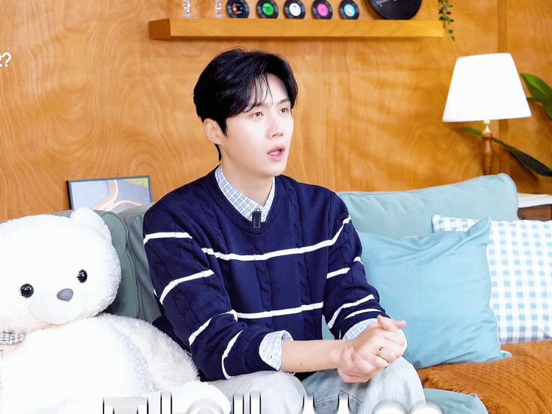 A moment captured by a fan of Kim Seonho