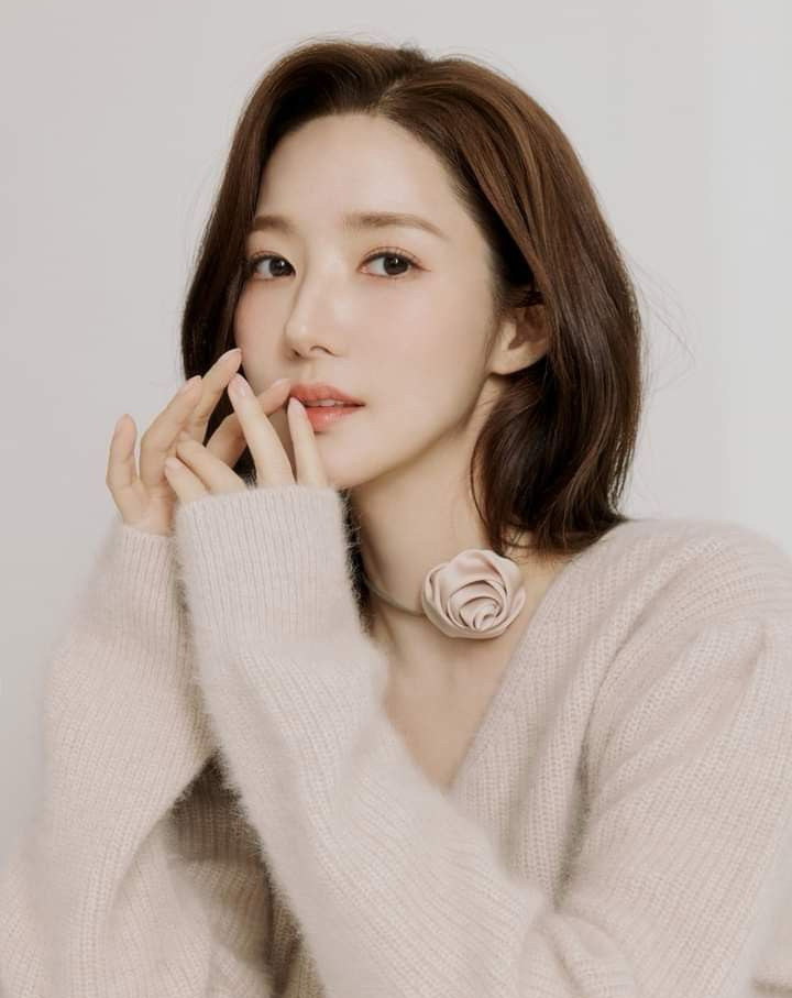 A moment captured by a fan of Park Minyoung