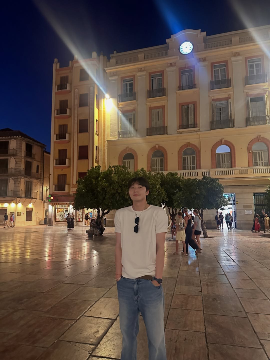 Recent activity shot of Park Seojoon