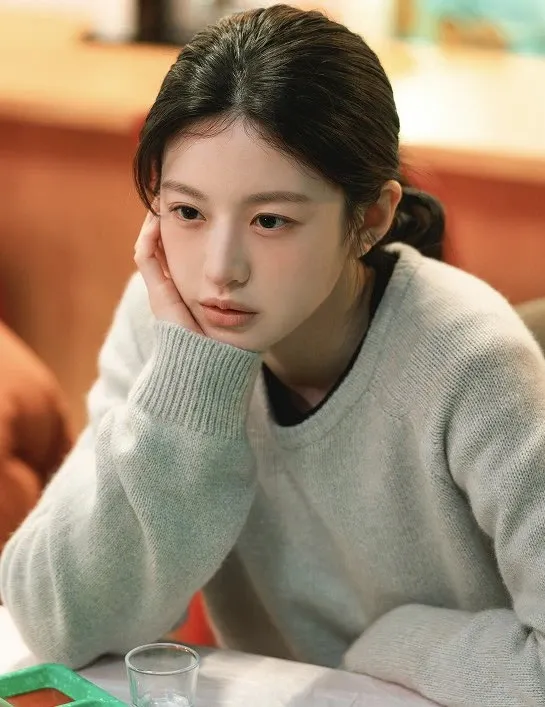 Latest photo of Go Younjung
