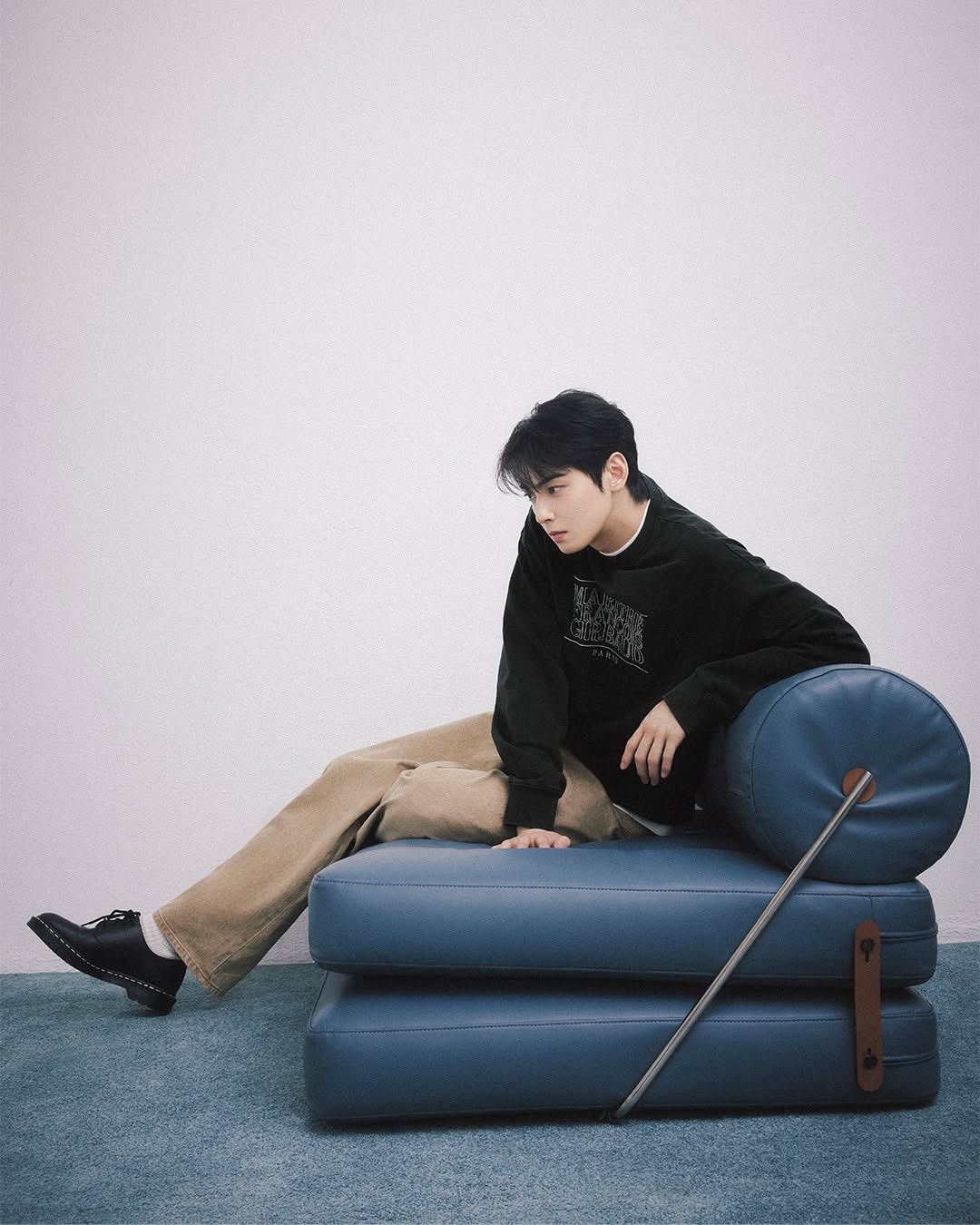 A moment captured by a fan of Cha Eunwoo