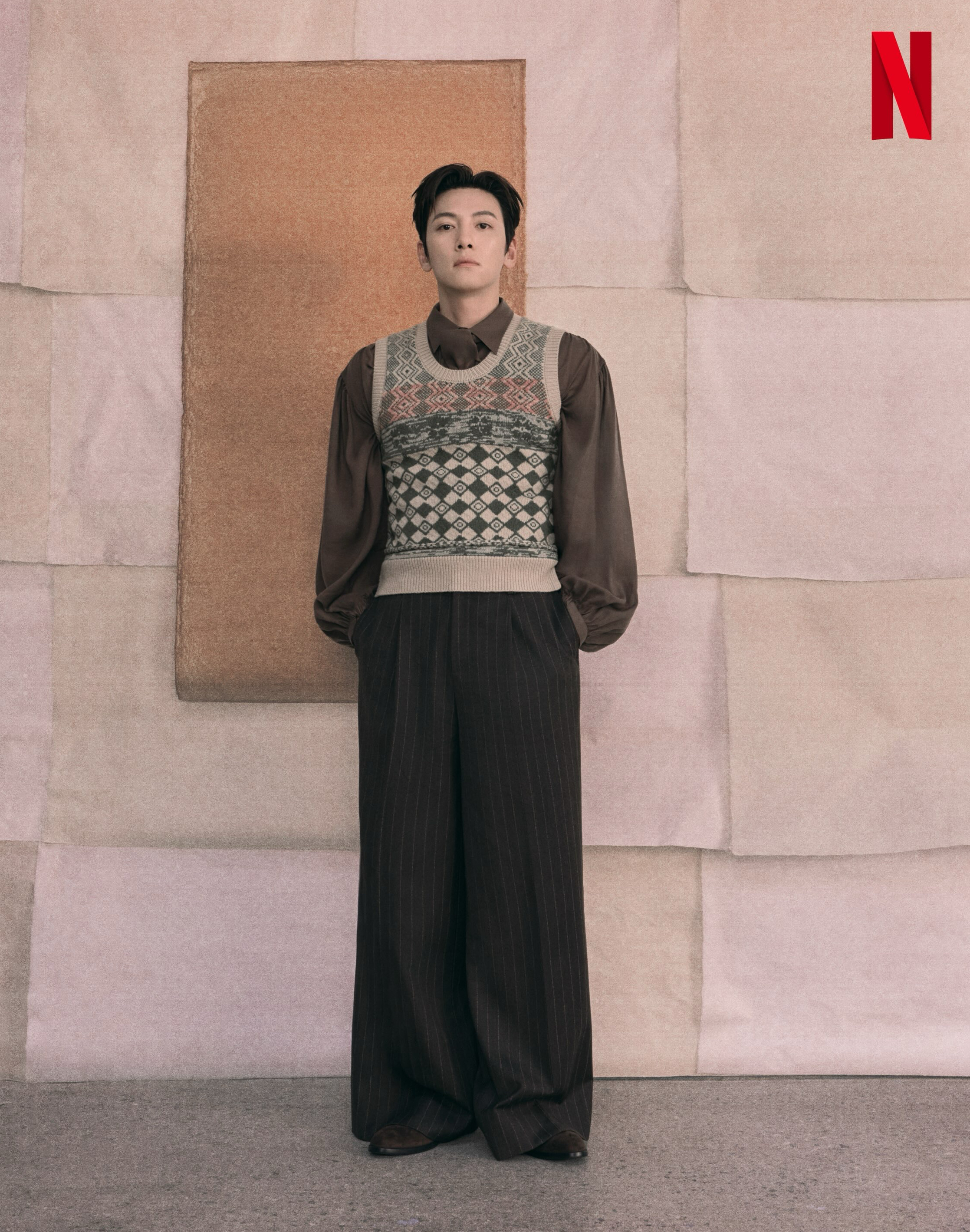 Behind-the-scenes cut of Ji Changwook