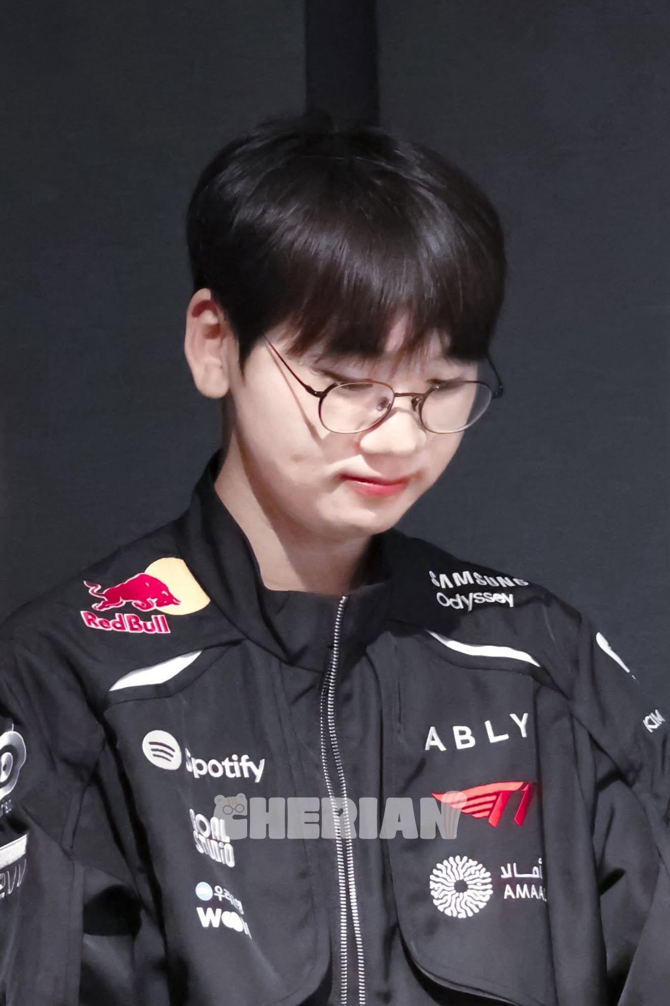 A moment captured by a fan of Doran