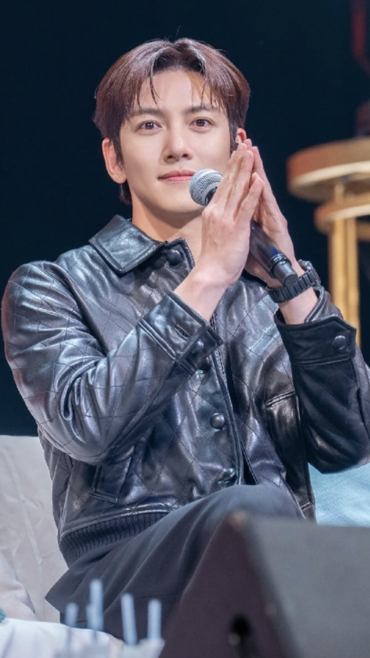 Recent activity shot of Ji Changwook