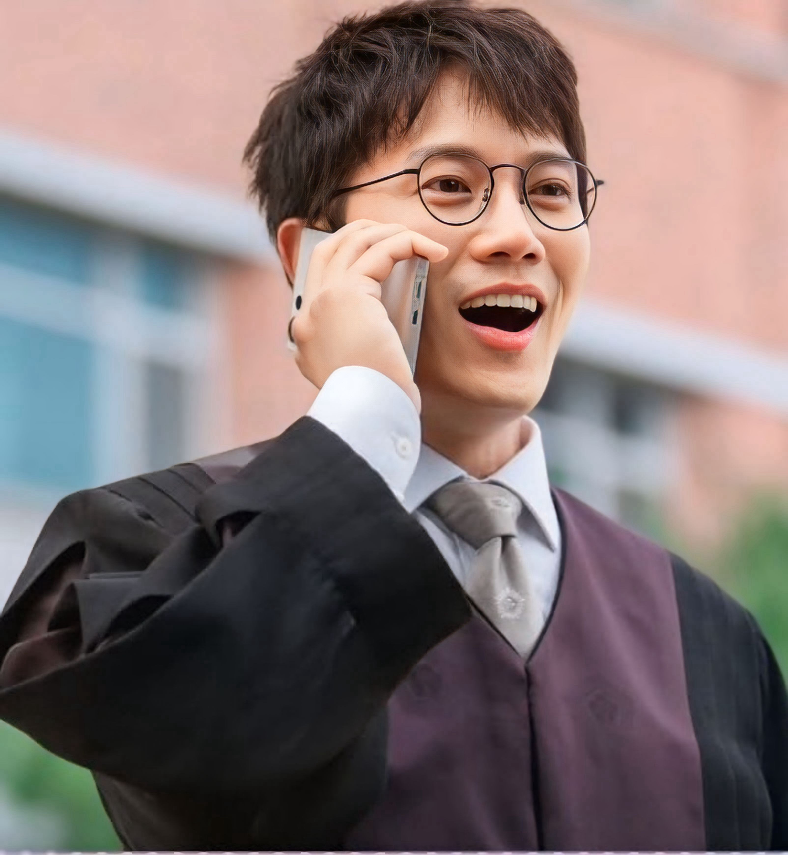 Recent activity shot of Ji Sung