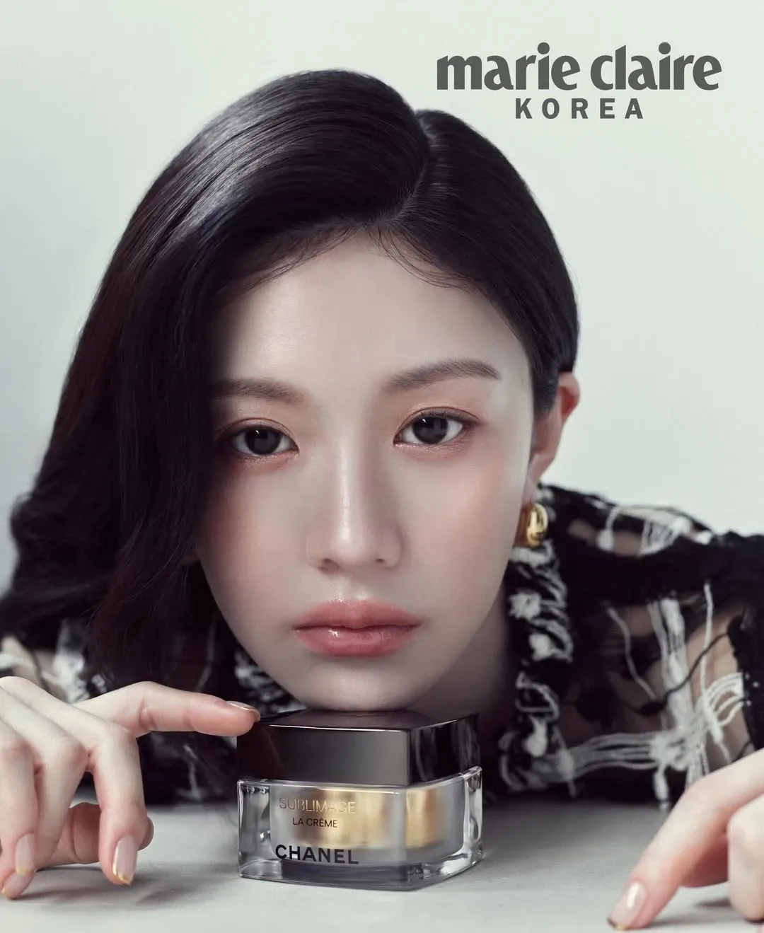 Behind-the-scenes cut of Go Younjung