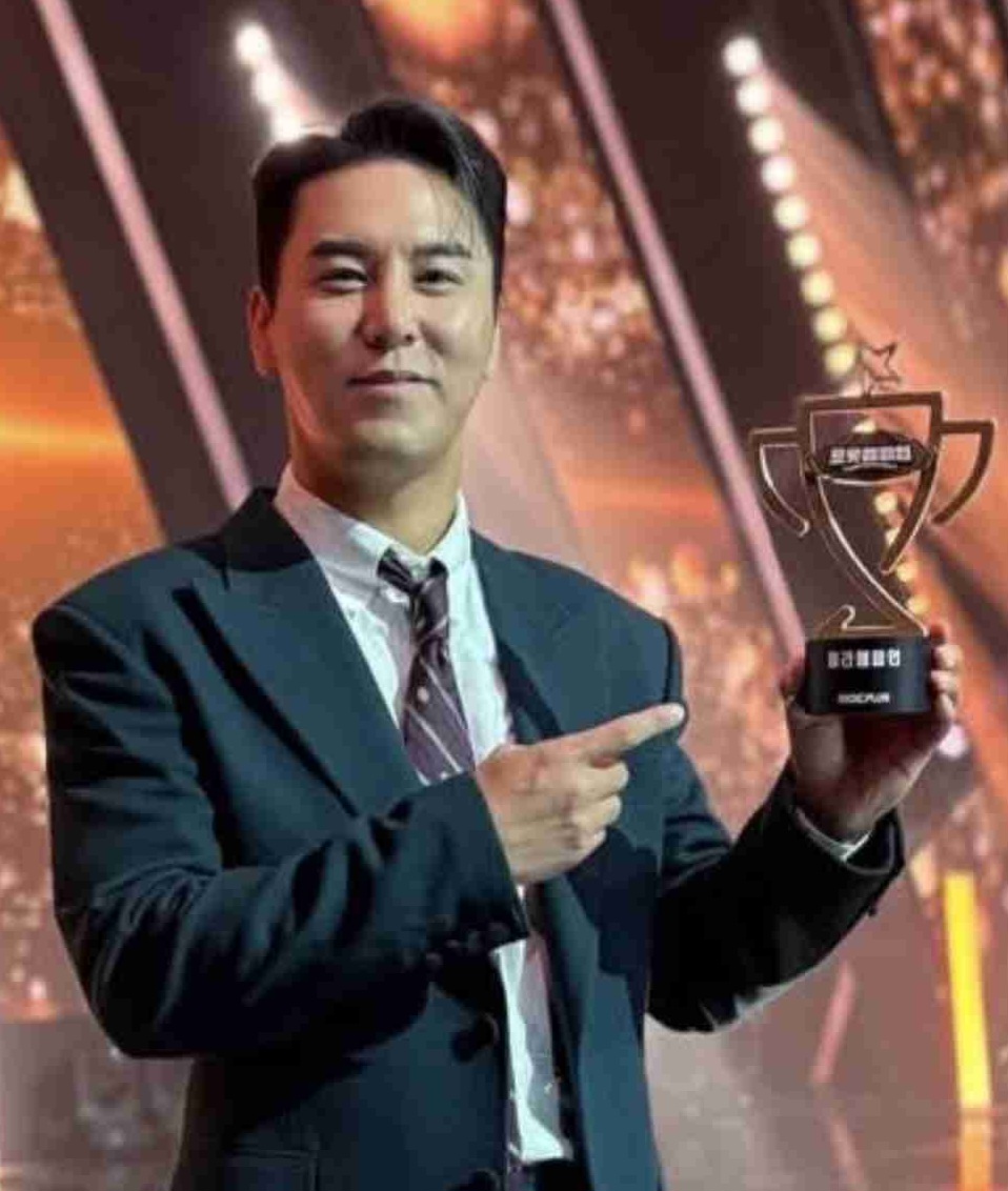 チャン・ミンホのビハインドカット