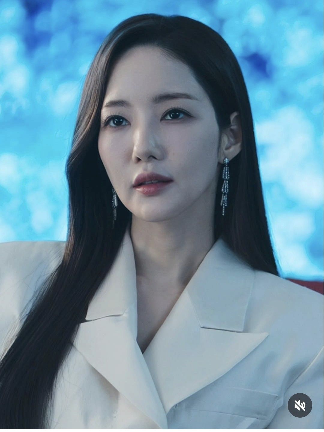 Recent activity shot of Park Minyoung