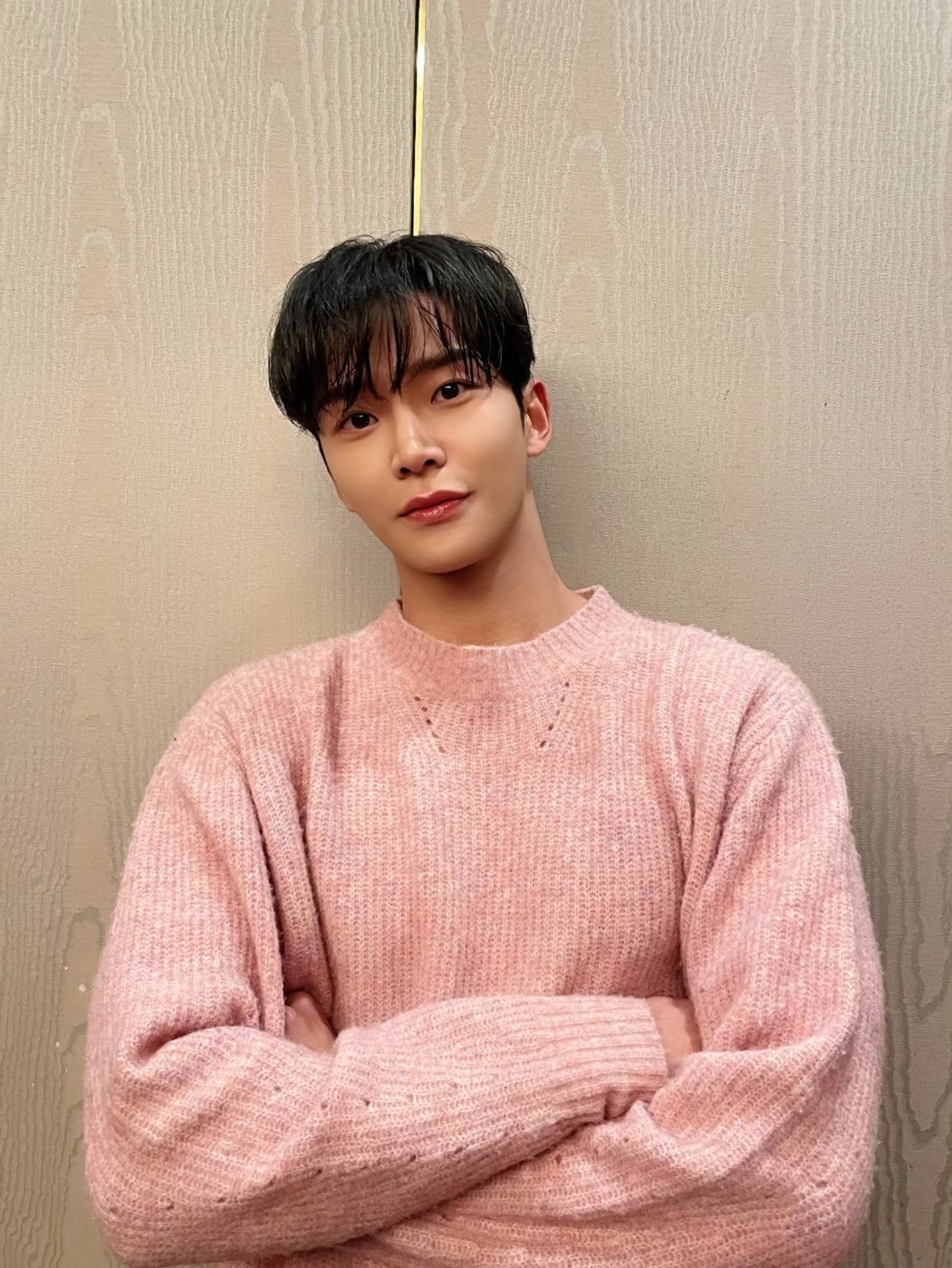 Foto terbaru dari Rowoon