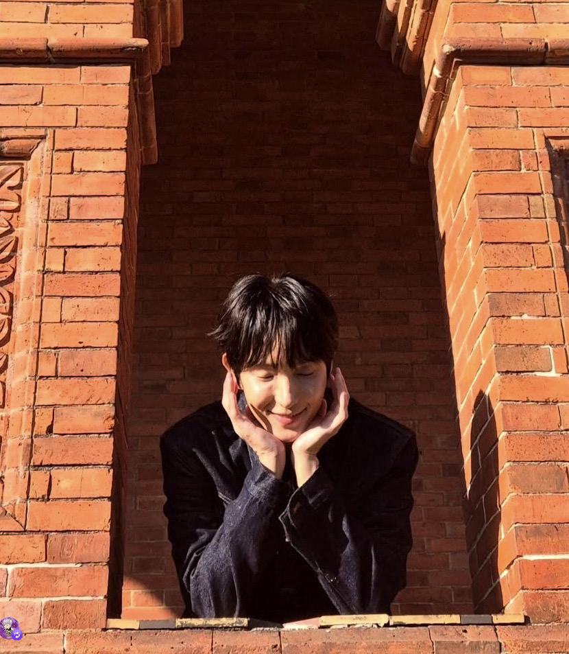 Recent activity shot of Lee Joongi