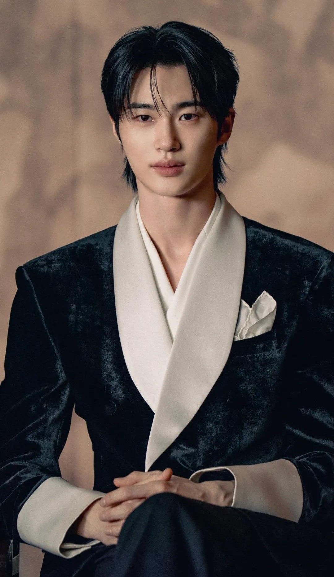 邊佑錫粉絲親手製作的特別桌布