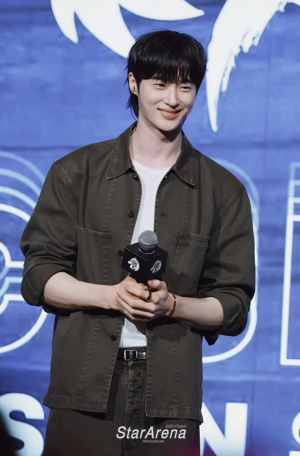 Latest photo of Byeon Wooseok