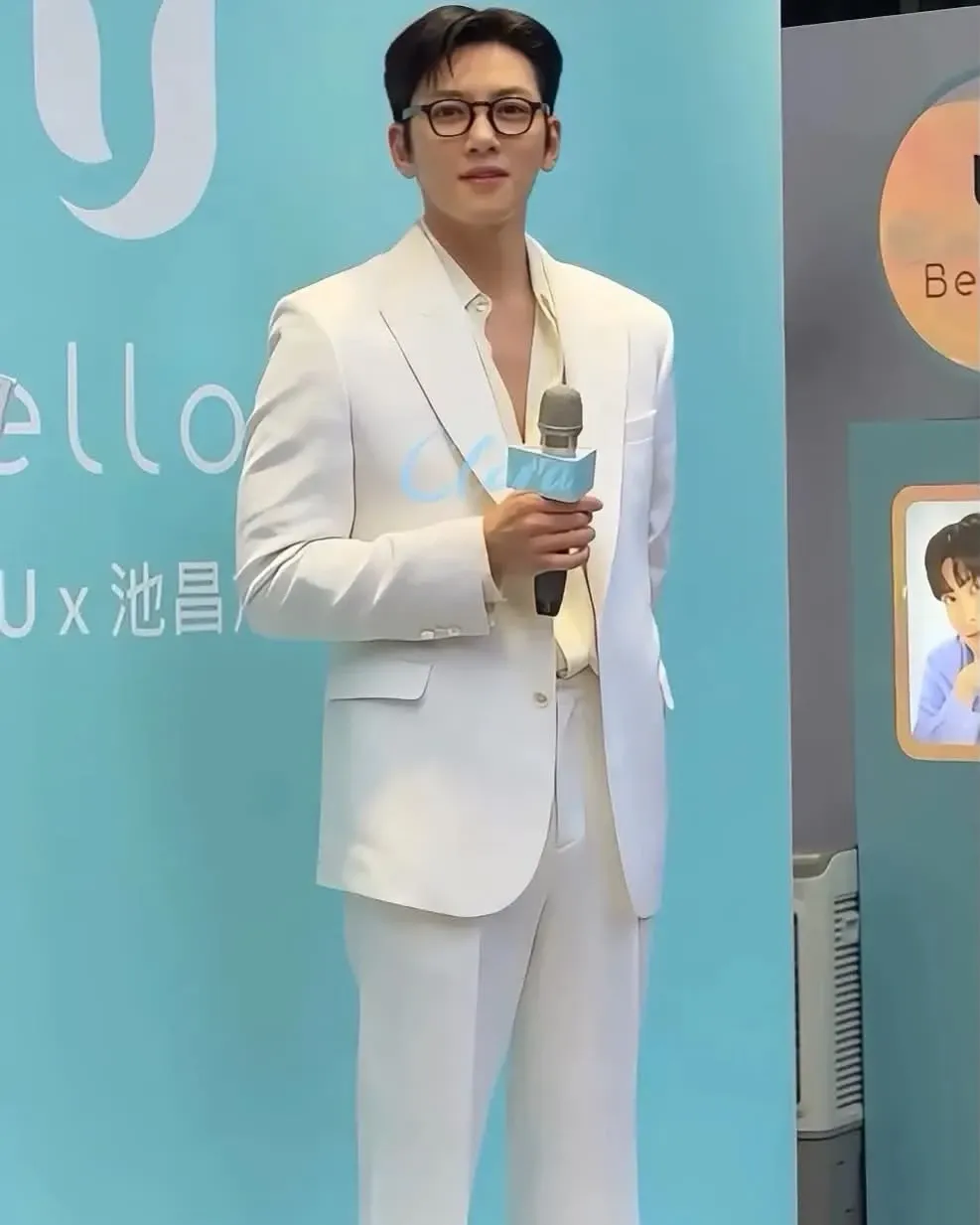 Behind-the-scenes cut of Ji Changwook
