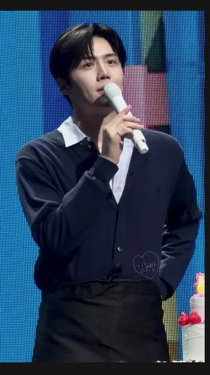 김선호 최근 활동샷