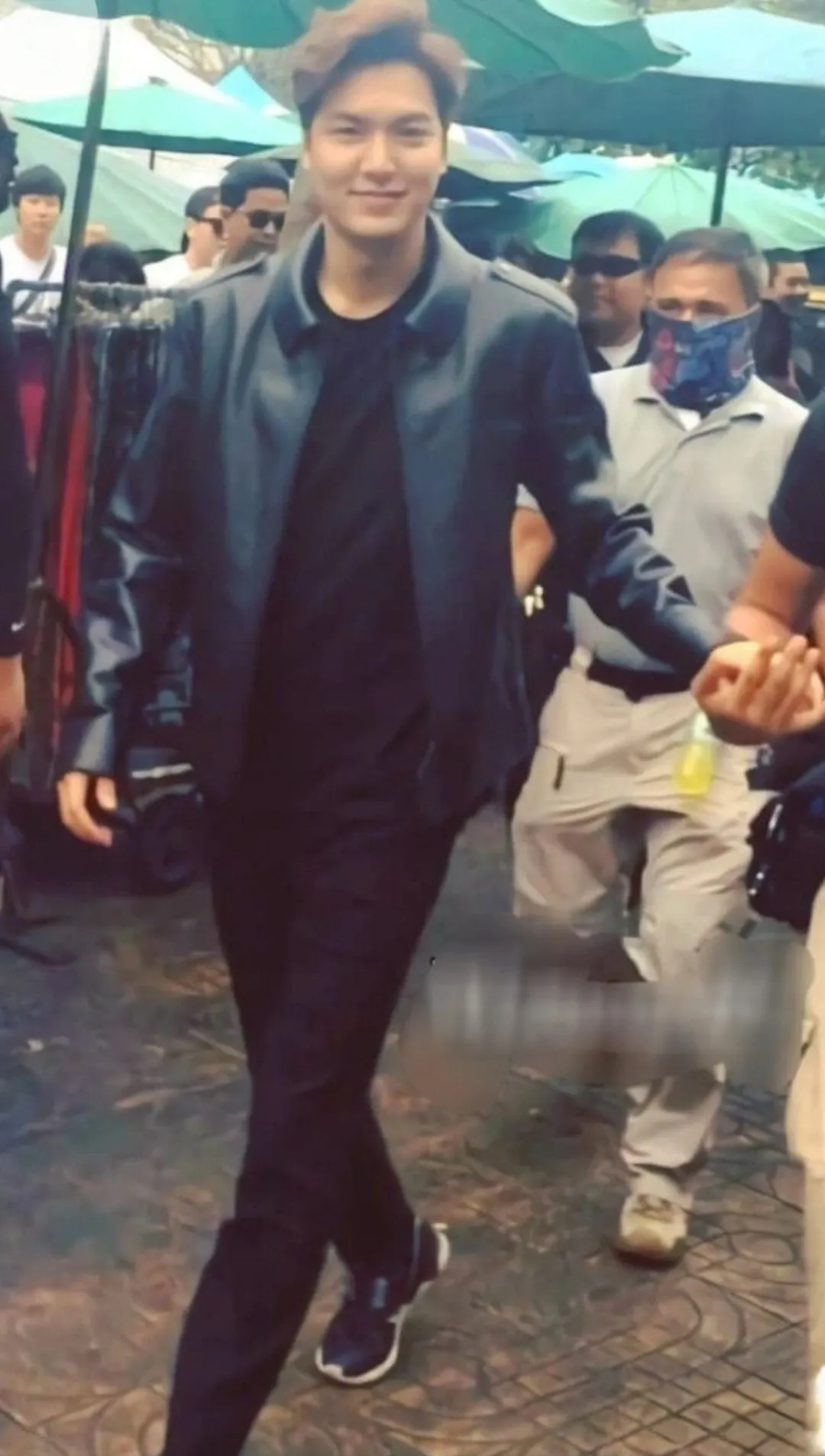 Behind-the-scenes cut of Lee Minho