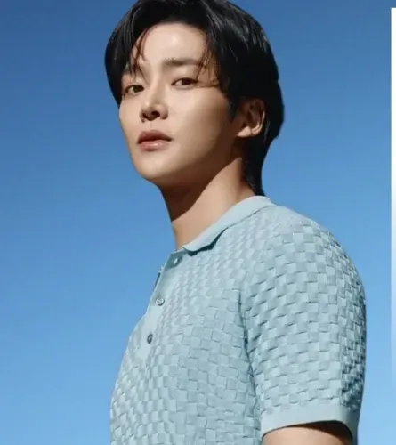 Foto kegiatan terbaru dari Rowoon
