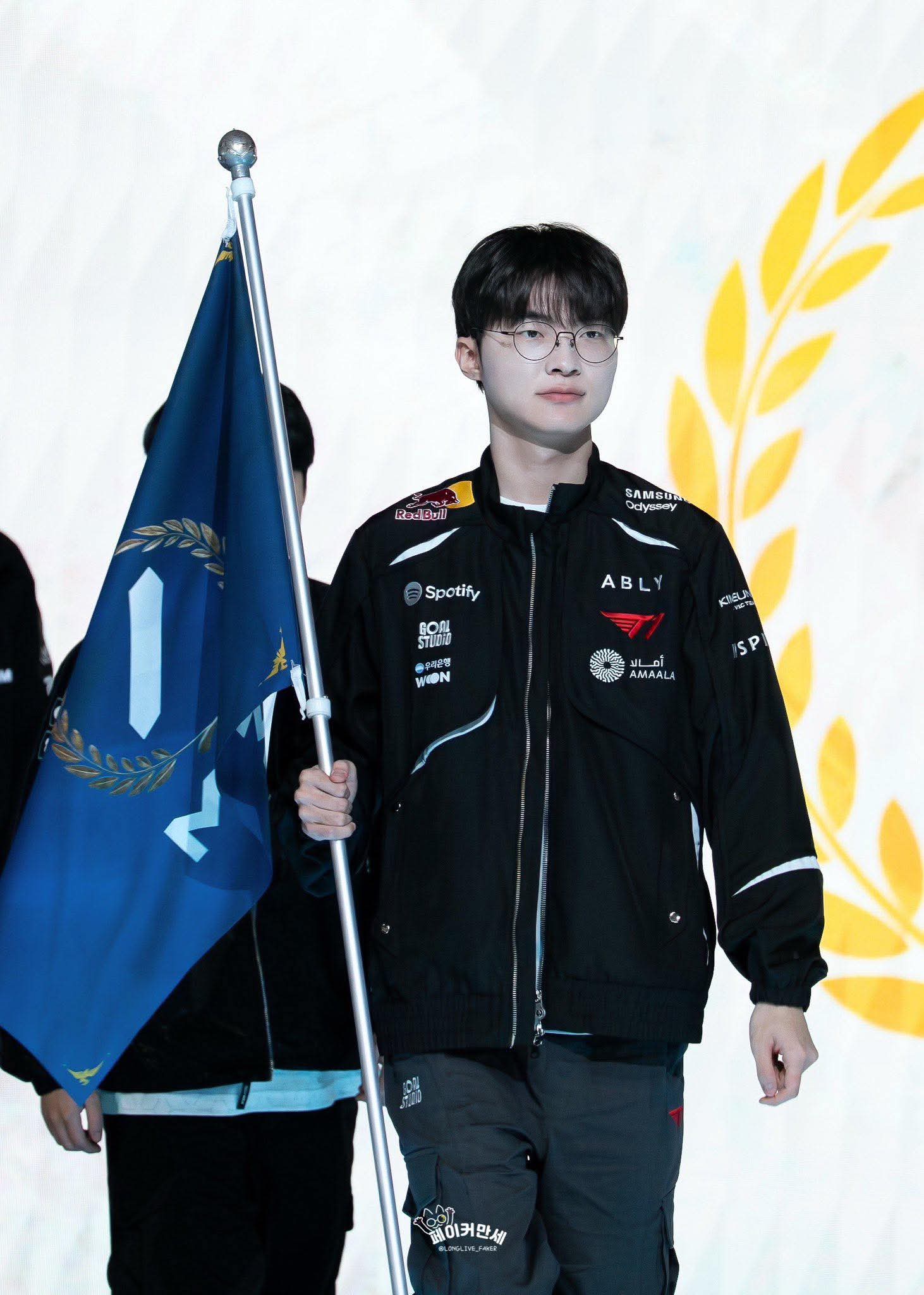 A moment captured by a fan of Faker