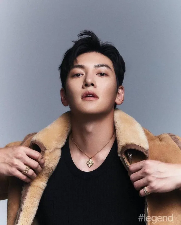 A moment captured by a fan of Ji Changwook