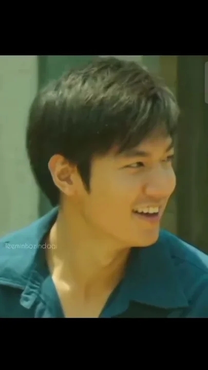 粉絲拍下的李敏鎬瞬間