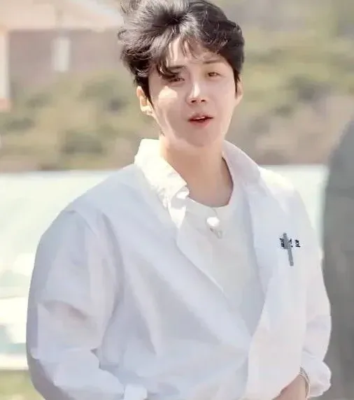 김선호의 최신 사진