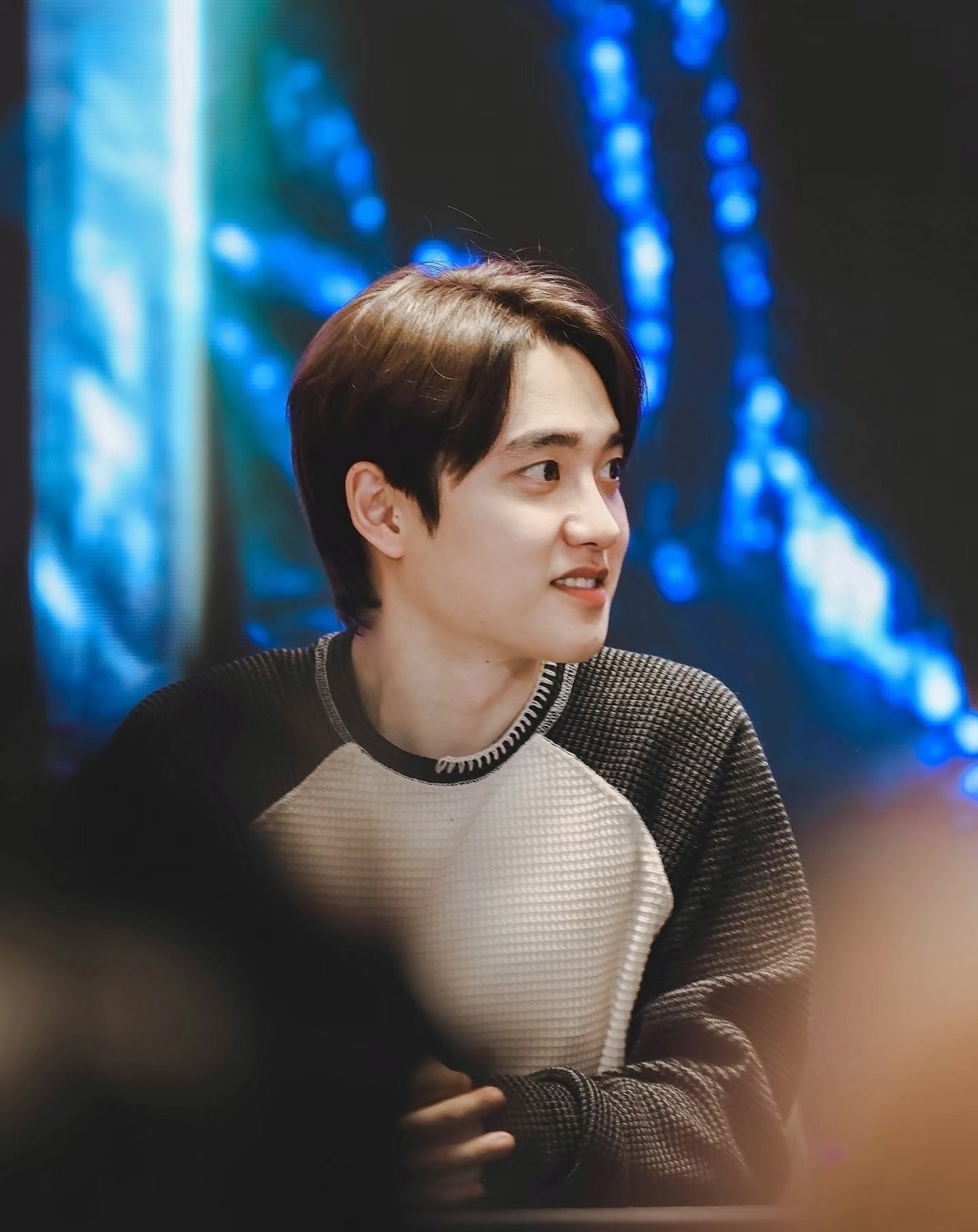 도경수 (디오)의 비하인드 컷