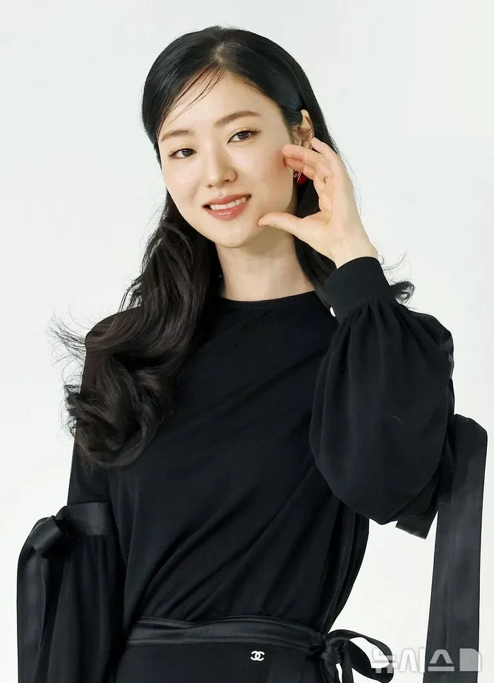 Latest photo of Jeon Yeobeen