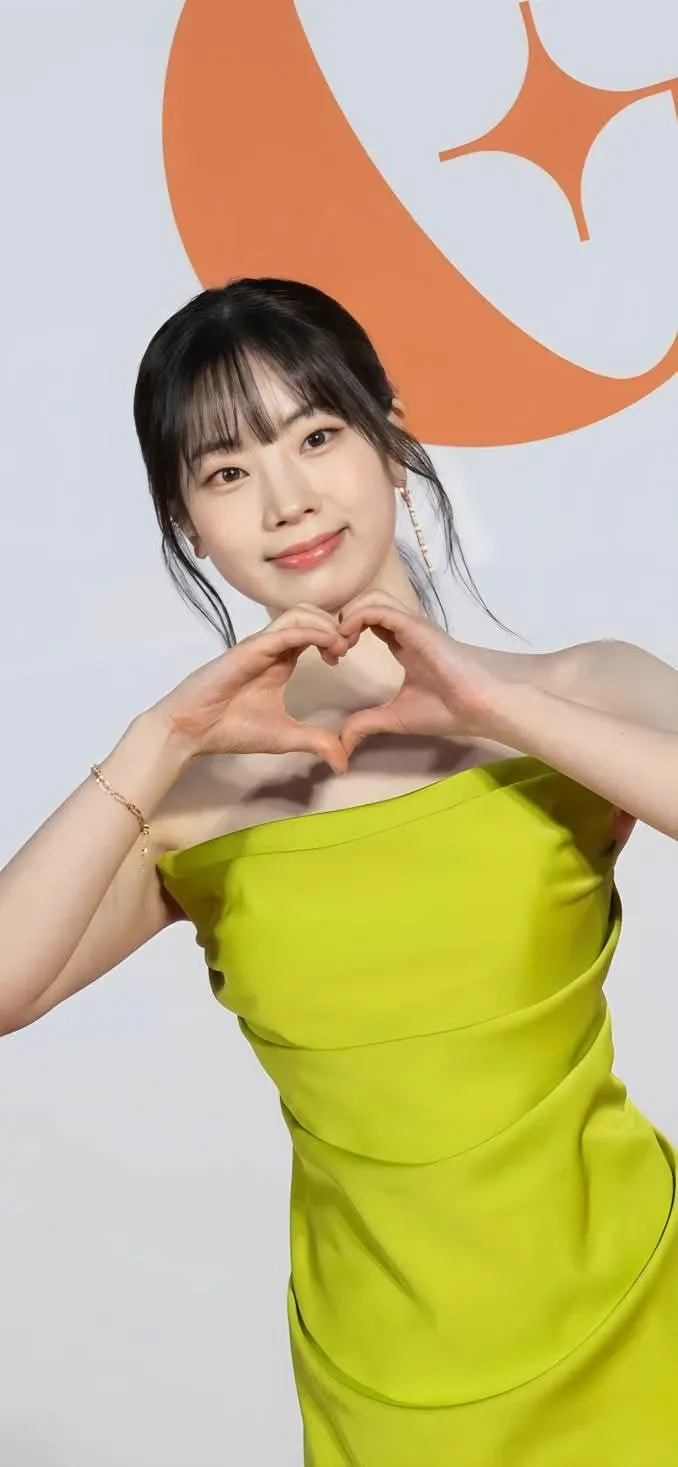 Representative background image loved by Dahyun fandom