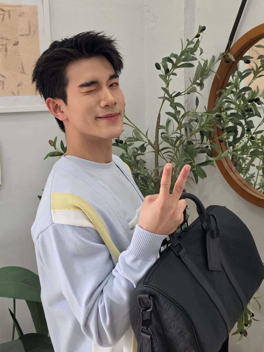 Behind-the-scenes cut of Fourth