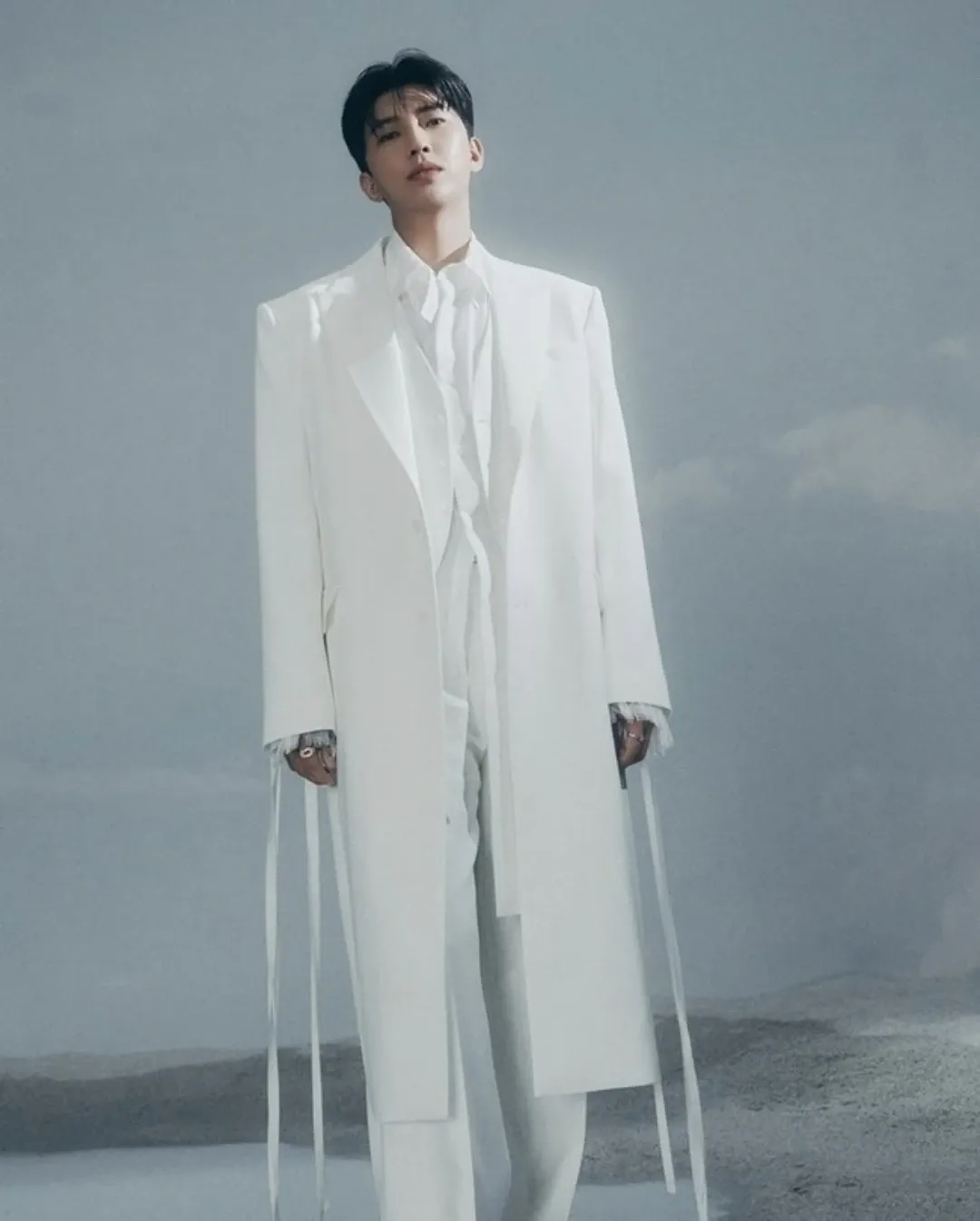 Cuplikan di balik layar dari Lim Youngwoong