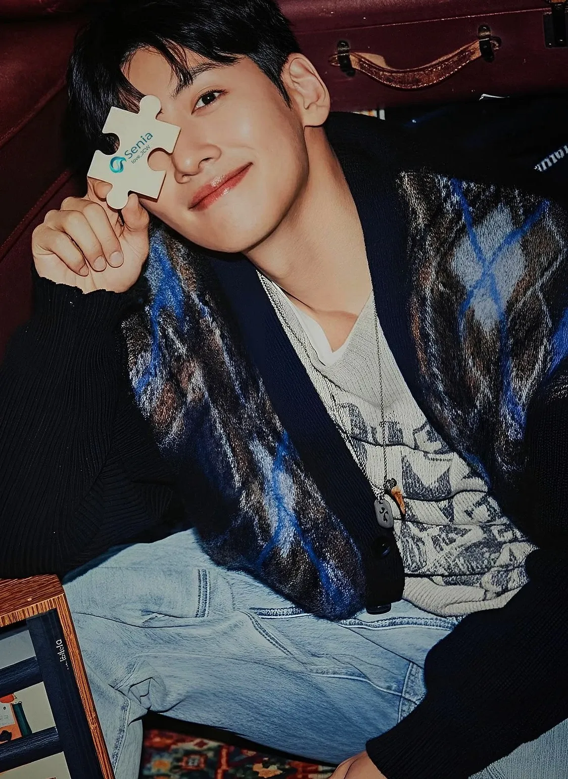 Behind-the-scenes cut of Ji Changwook