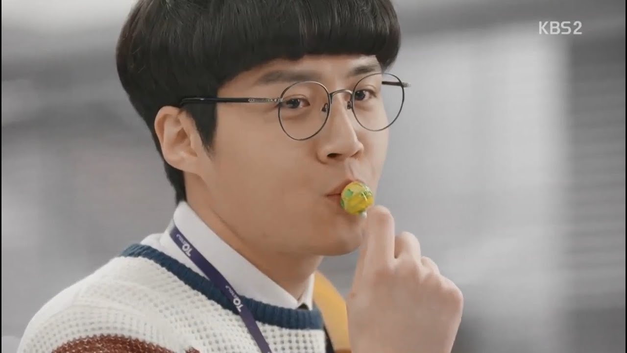 Behind-the-scenes cut of Kim Seonho