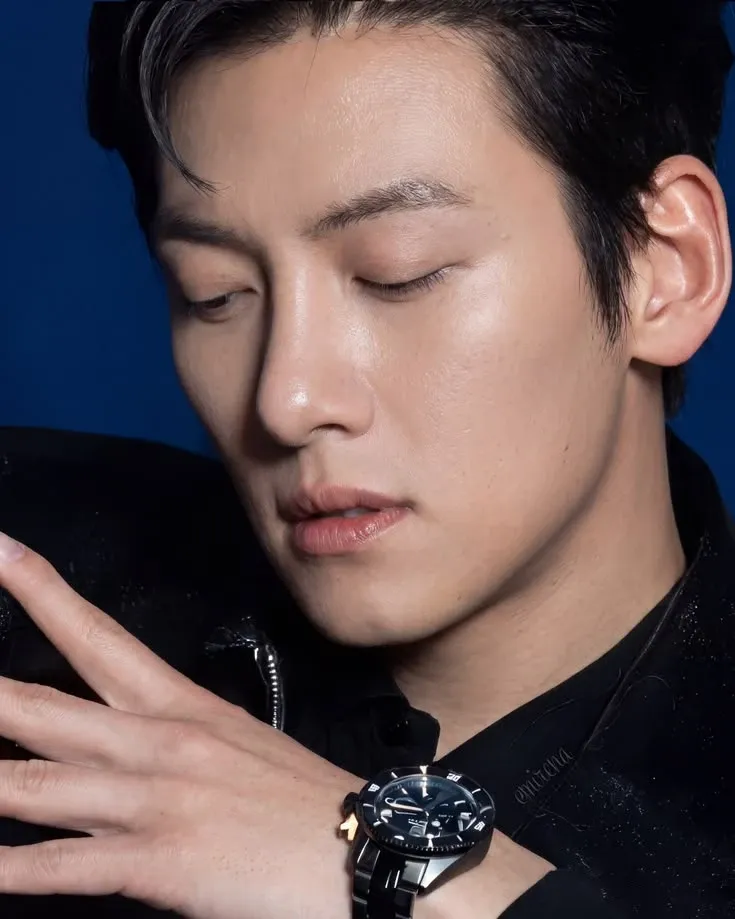 A moment captured by a fan of Ji Changwook