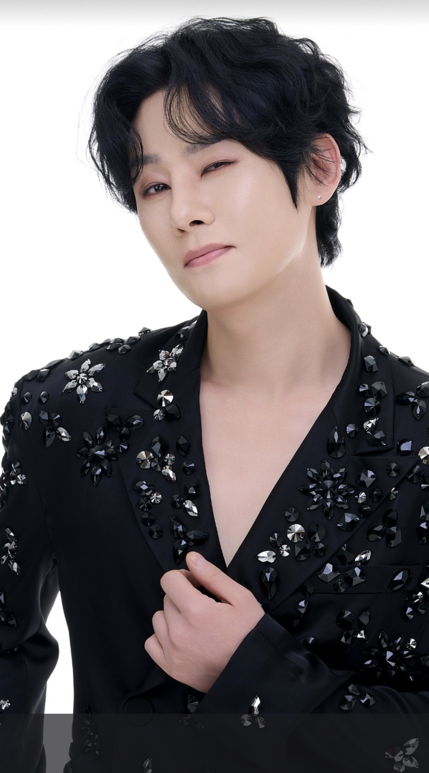 Kang Moonkyung background image recommended by Choeaedol Celeb fandom