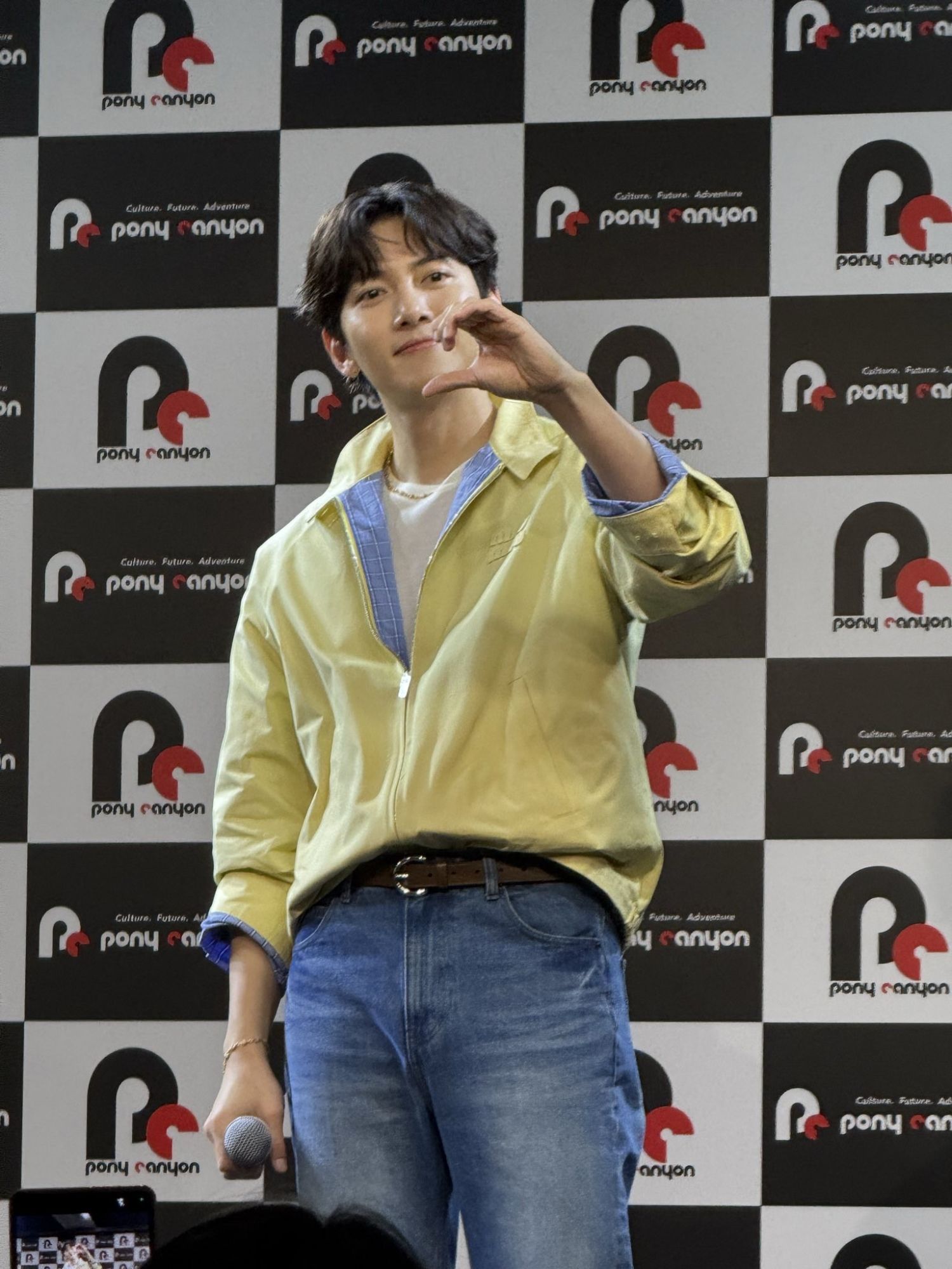 チ・チャンウクの最近の活動ショット