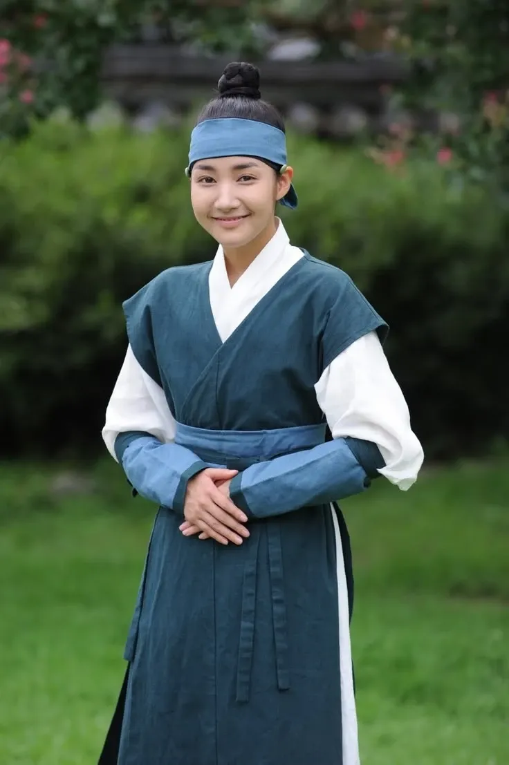 박민영의 비하인드 컷