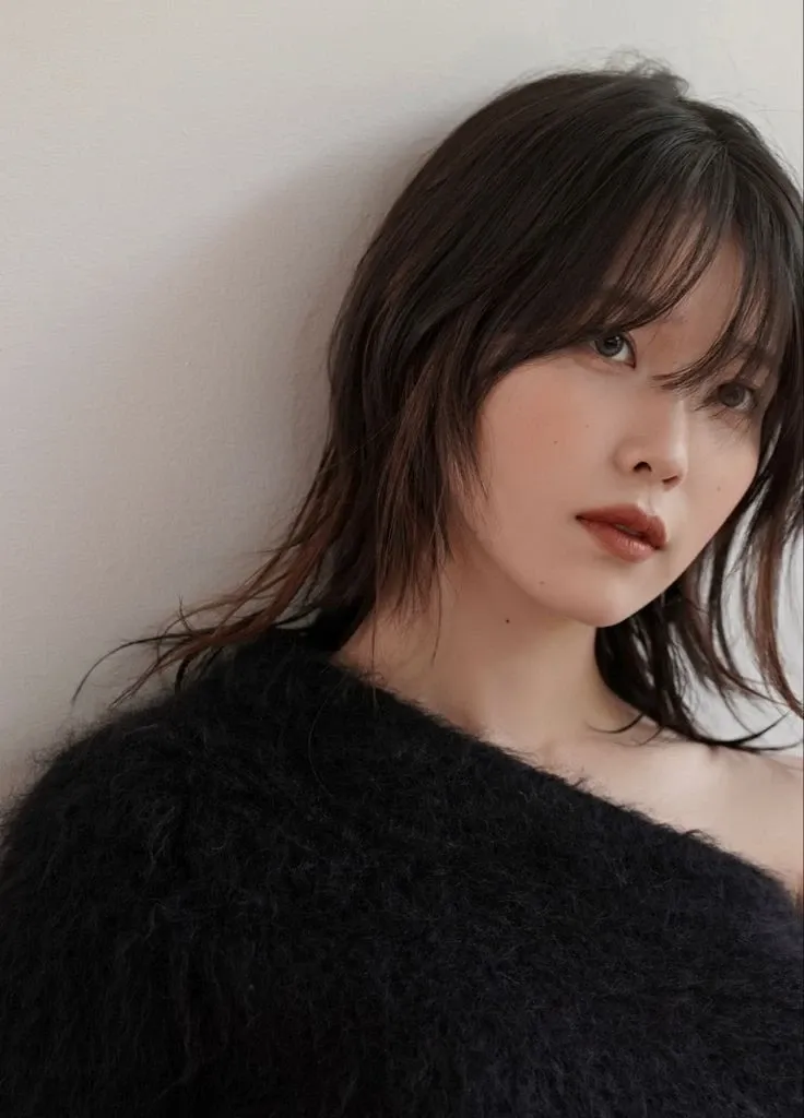 Recent activity shot of IU