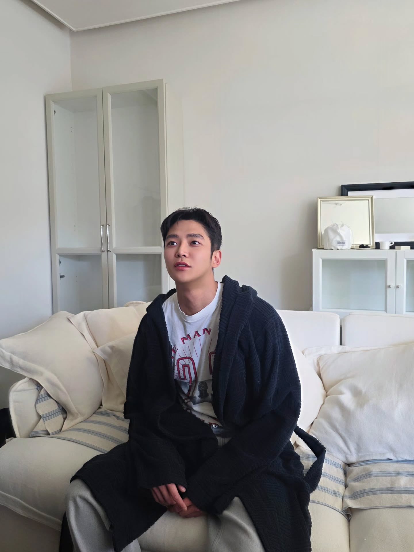 Foto terbaru dari Rowoon