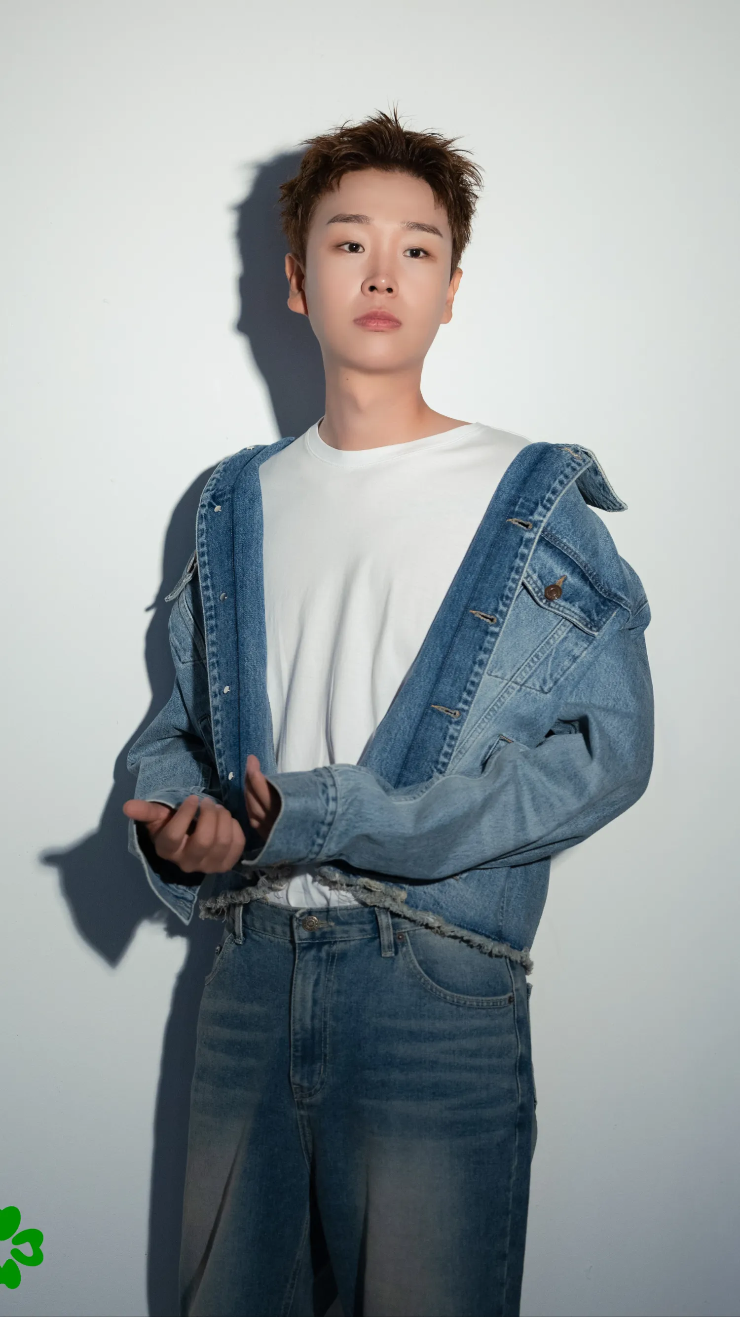 송민준 커뮤니티에서 인기있는 오늘의 배경화면