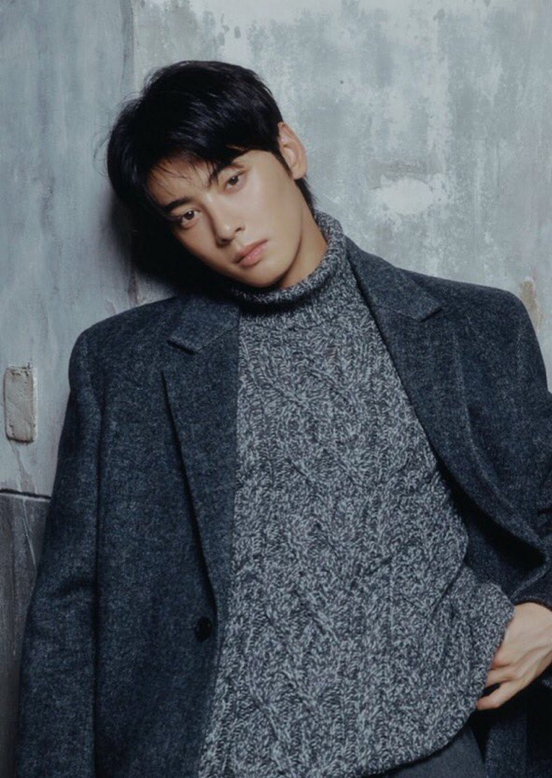 Behind-the-scenes cut of Cha Eunwoo