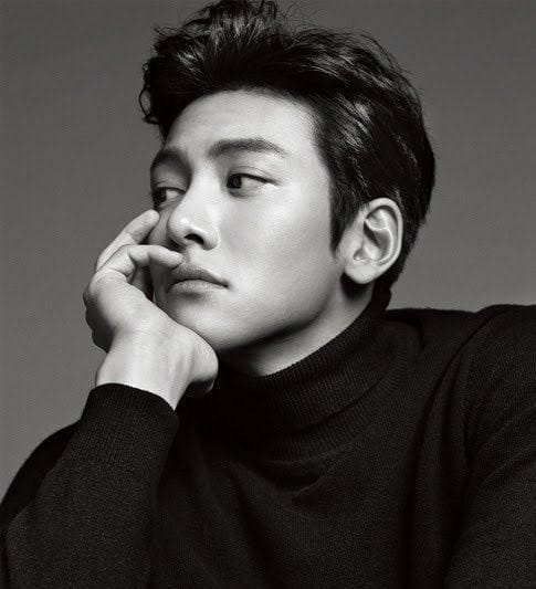 池昌旭的最新照片