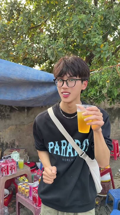 粉丝拍下的Faker瞬间