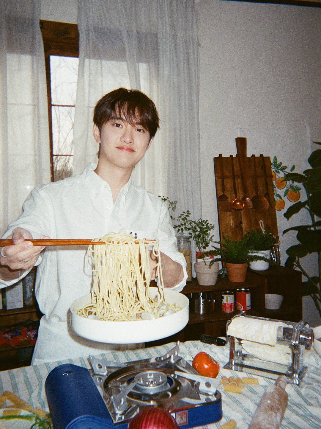 도경수 (디오)의 비하인드 컷