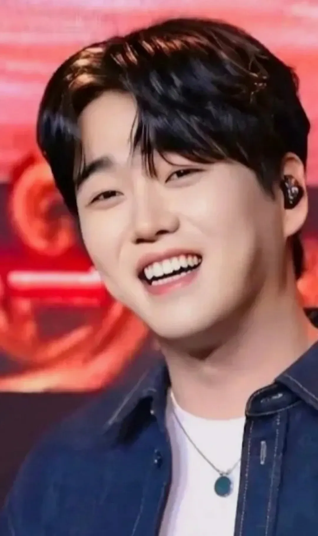 Hwang Youngwoong background image recommended by Choeaedol Celeb fandom