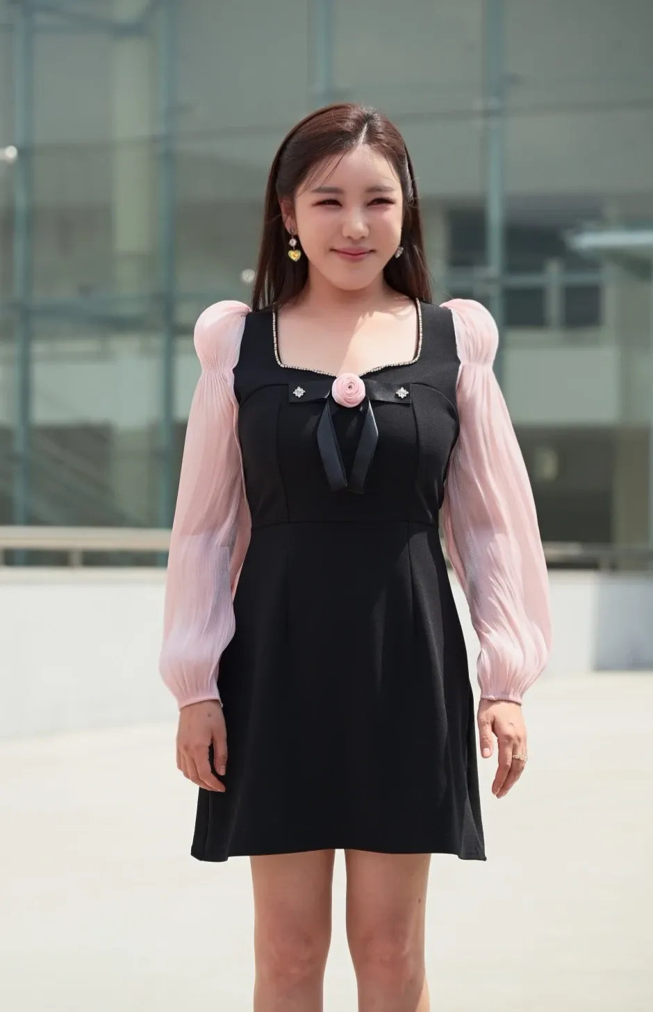 ソン・ガインの最近の活動ショット