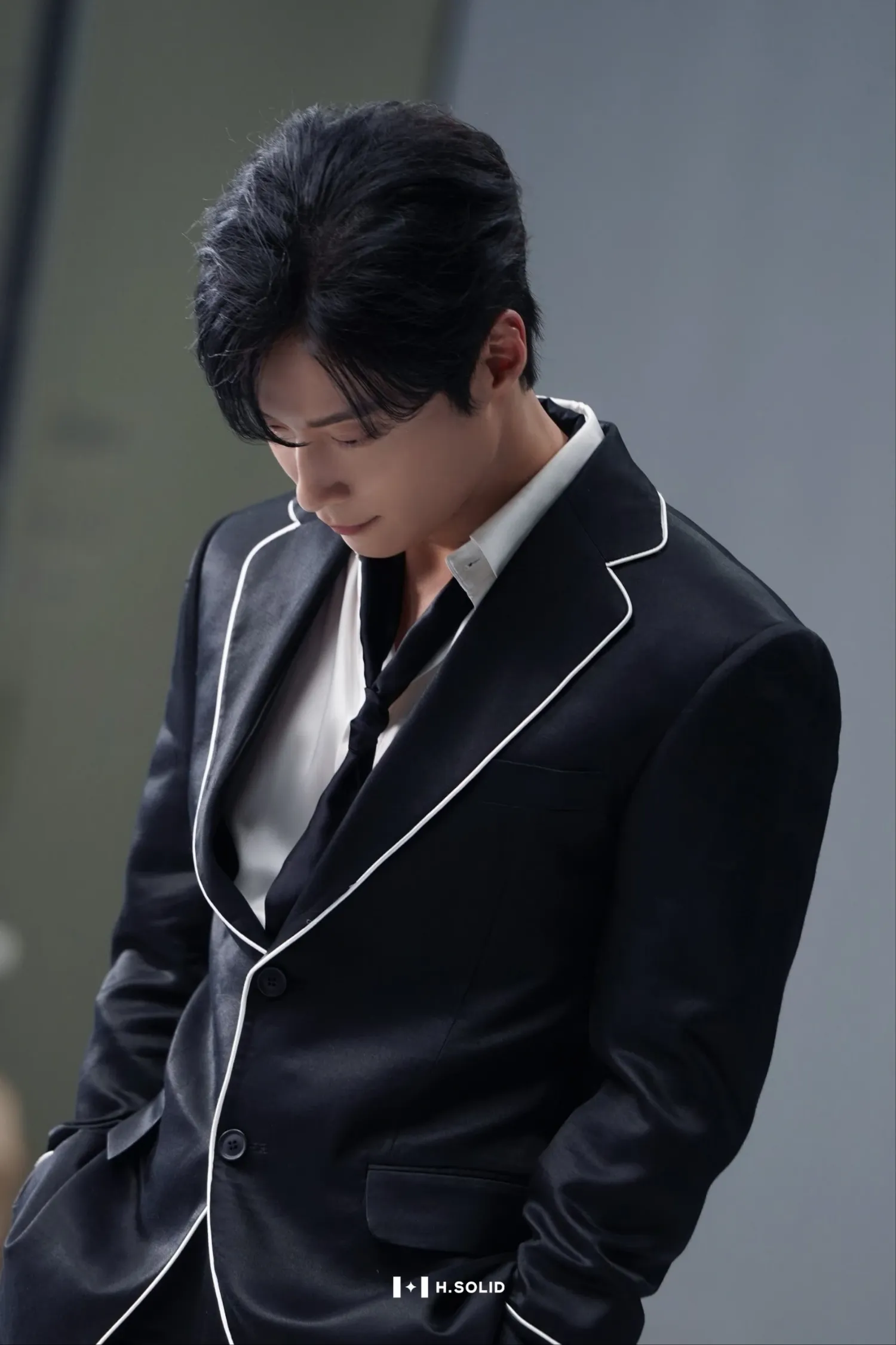 Behind-the-scenes cut of Heo Namjun