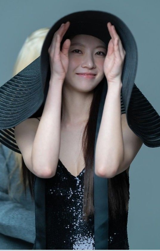 Latest photo of Gong Seungyeon